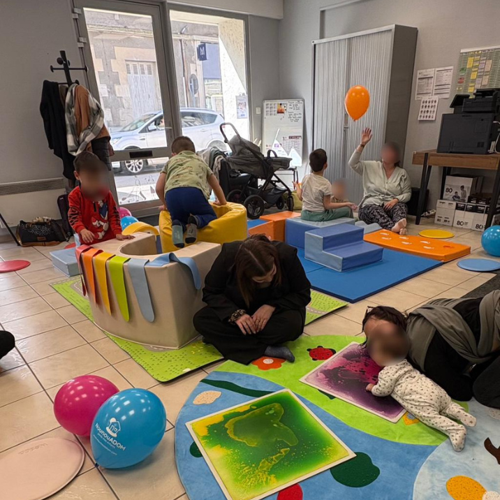 NOUNOU ADOM : Retour sur notre Après-midi Motricité à Fontenay-Le-Comte NOUNOU ADOM : Retour sur notre Après-midi Motricité à Fontenay-Le-Comte