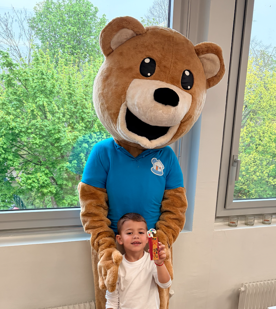 NOUNOU ADOM VERSAILLES : Jeu concours de Pâques 🐰 NOUNOU ADOM VERSAILLES : Jeu concours de Pâques 🐰